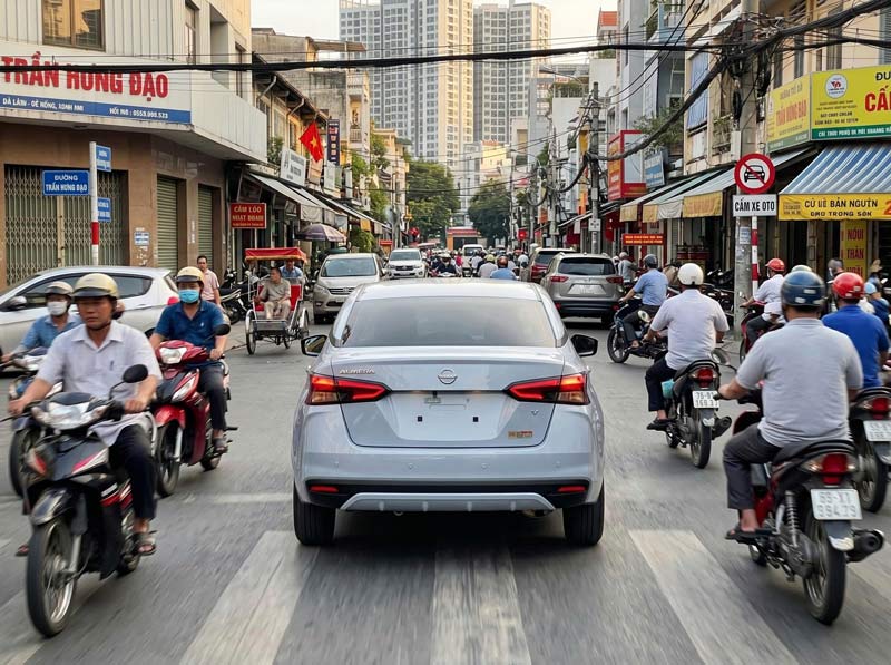 Nissan Almera 2026: Giá xe và chi phí lăn bánh mới nhất từ 489 triệu