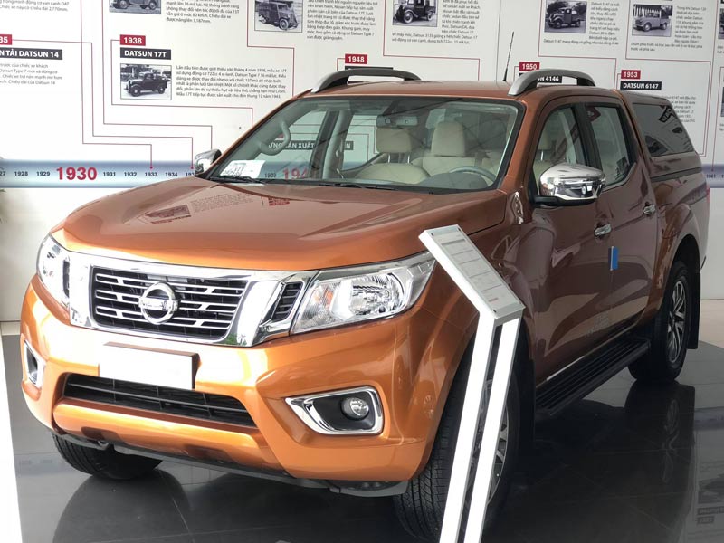 nissan-navara-2021-giam-gia-70tr%20(3)(1).jpg