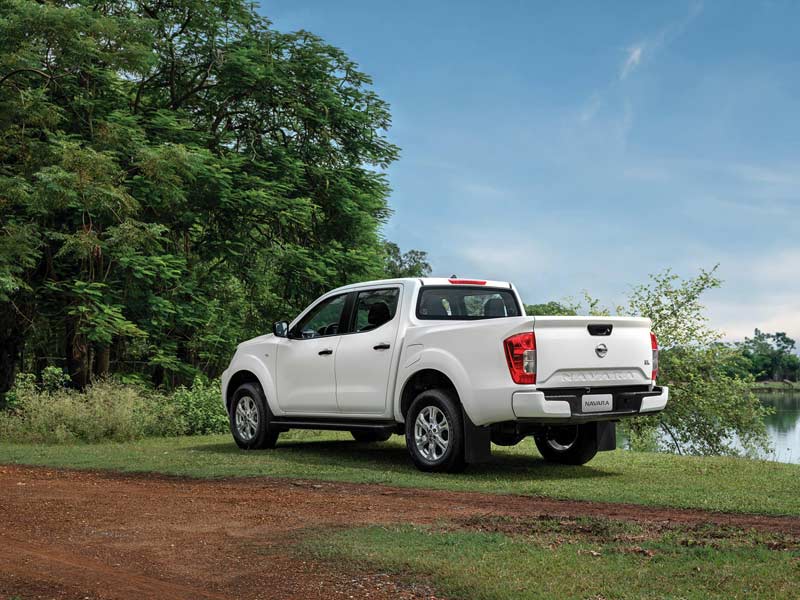 NISSAN NAVARA CHÍNH THỨC RA MẮT PHIÊN BẢN MỚI GIÁ TỪ 685 TRIỆU ( VAT )